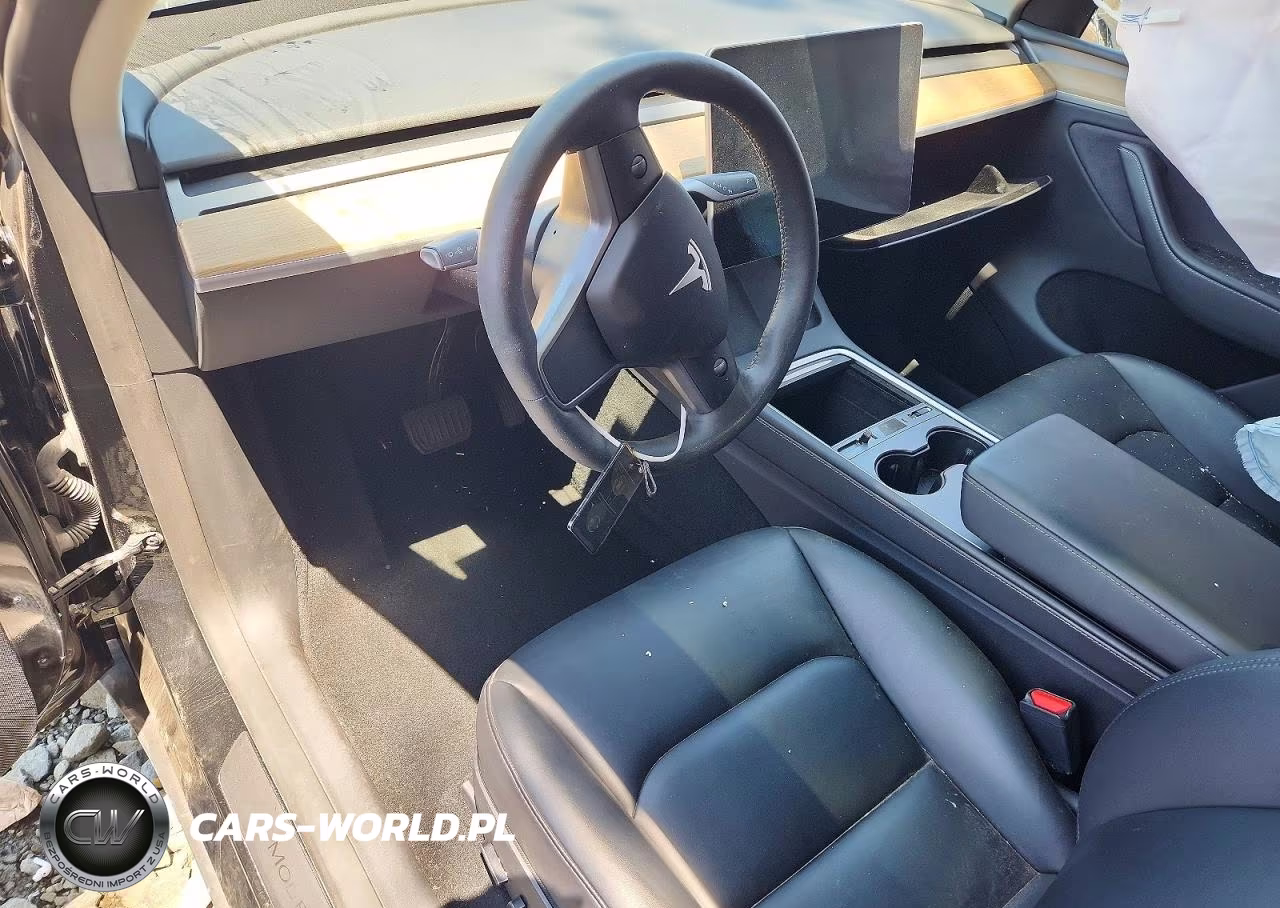 2023 Tesla Model Y VIN:7SAYGDEE7PA188005 - 8