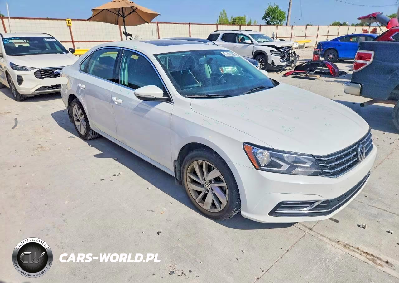 2018 Volkswagen Passat Se VIN:1VWBA7A32JC006158 - 4