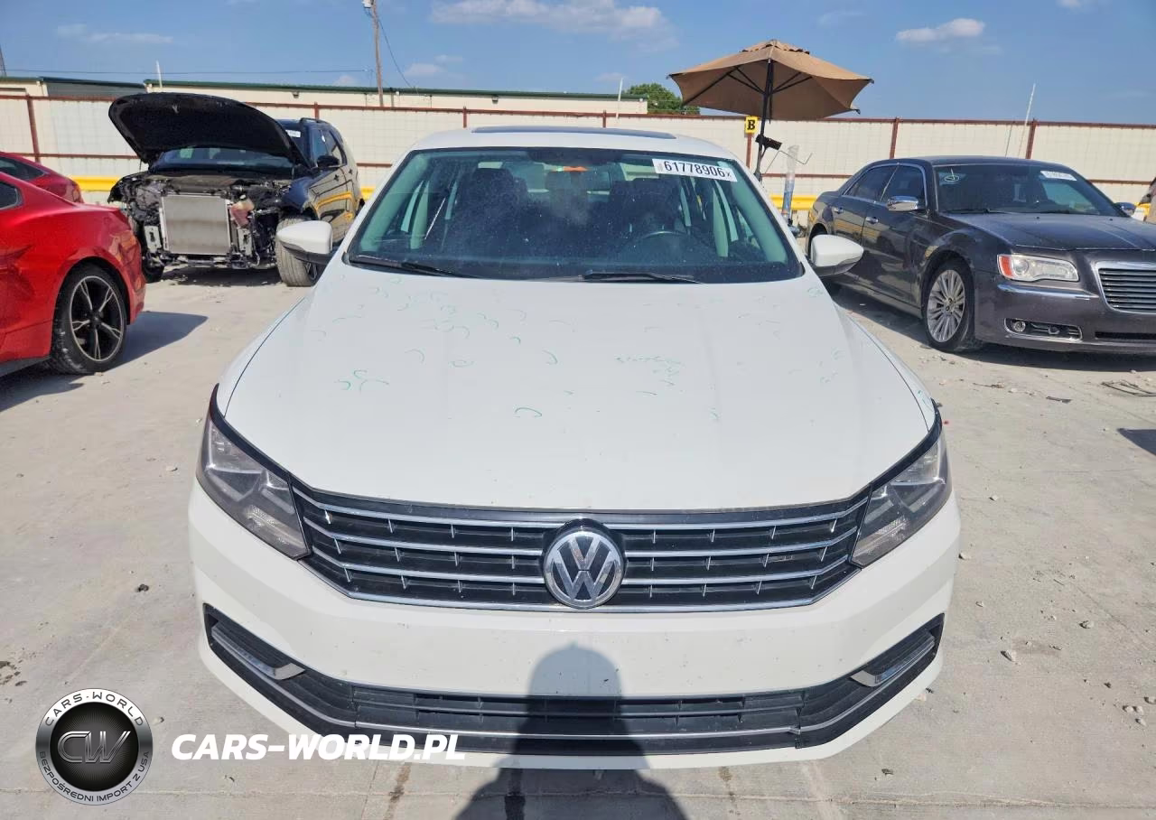 2018 Volkswagen Passat Se VIN:1VWBA7A32JC006158 - 5