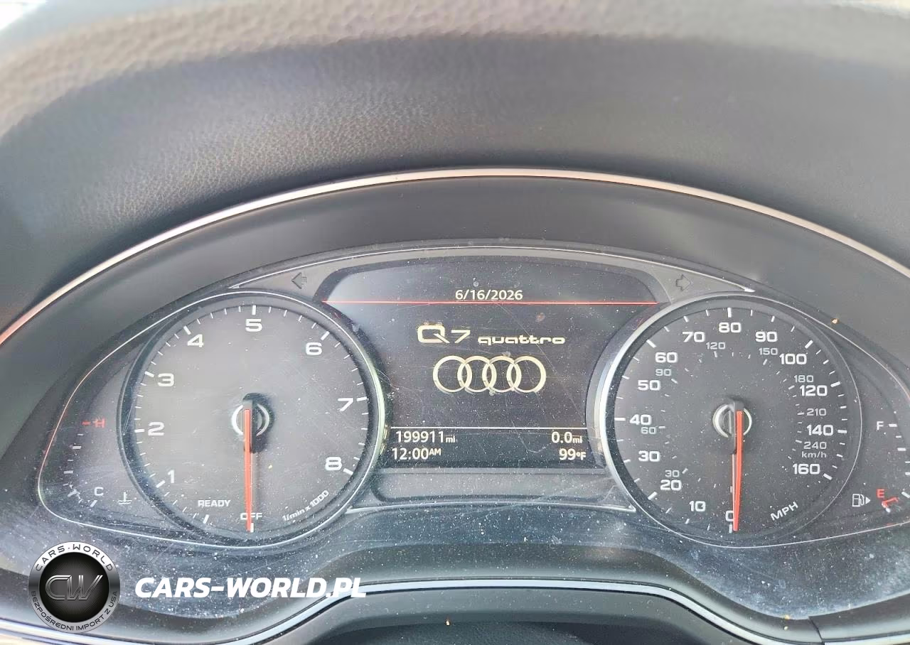 2018 Audi Q7 Premium Plus VIN:WA1LAAF71JD037308 - 9