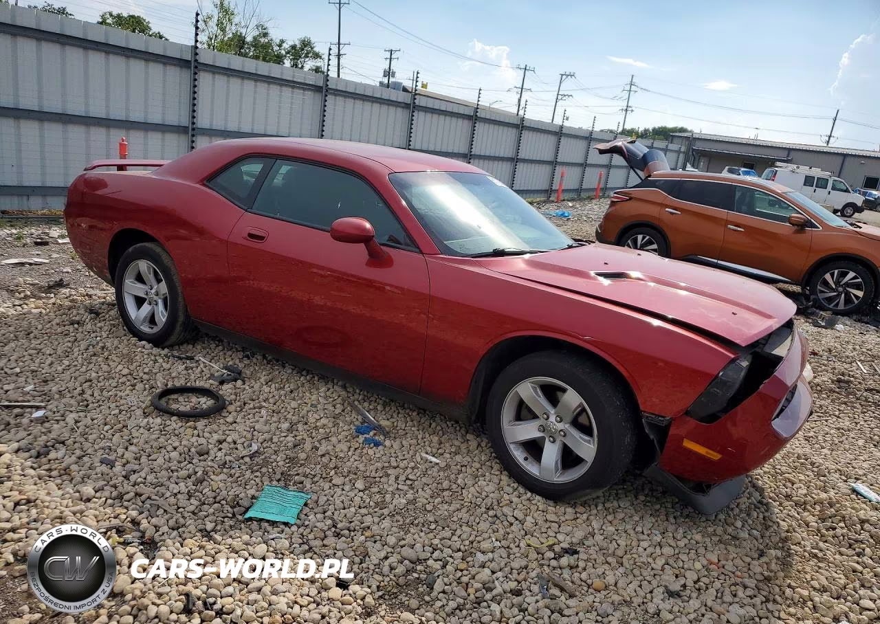 2010 Dodge Challenger Se VIN:2B3CJ4DV0AH251056 - 4