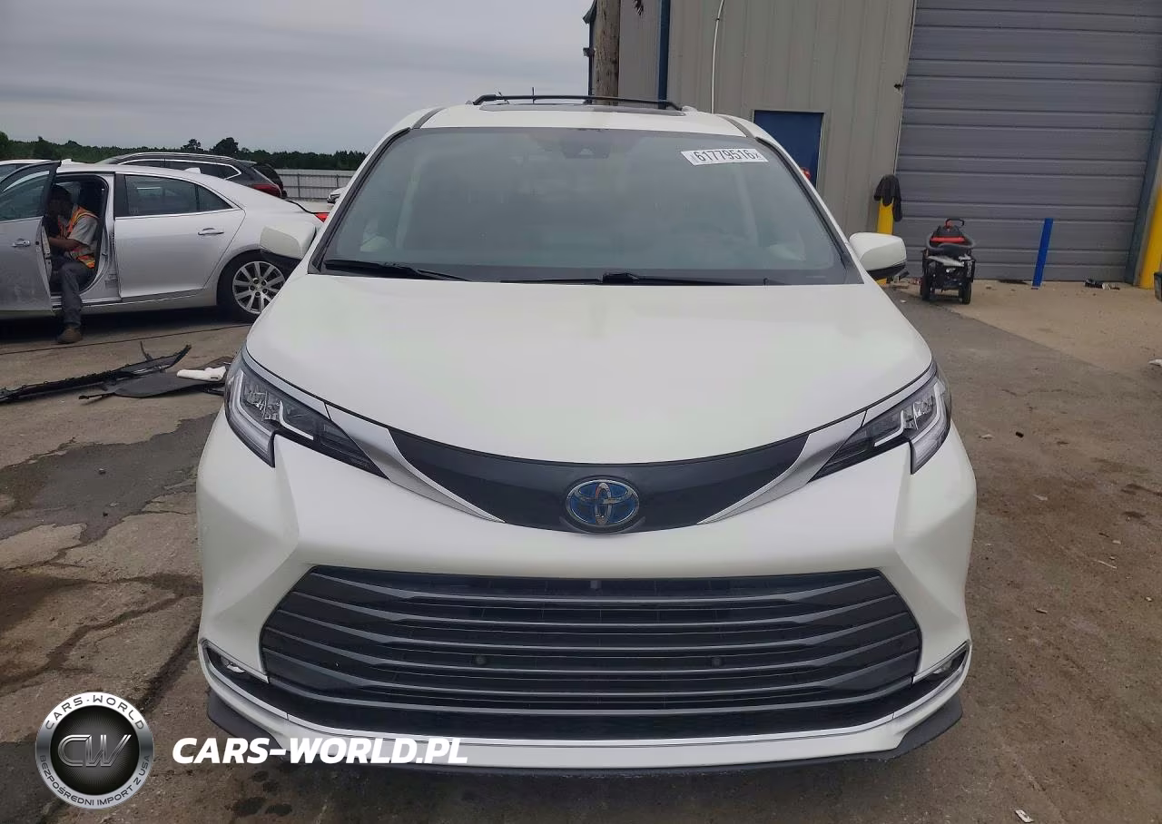 2021 Toyota Sienna Limited 7-Passenger VIN:5TDZRKEC5MS013504 - 5