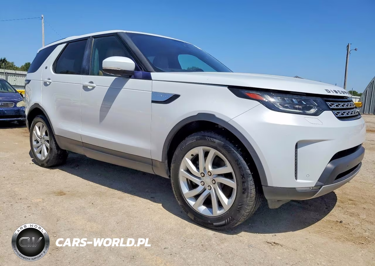 2017 Land Rover Discovery Hse VIN:SALRRBBV6HA041281 - 4