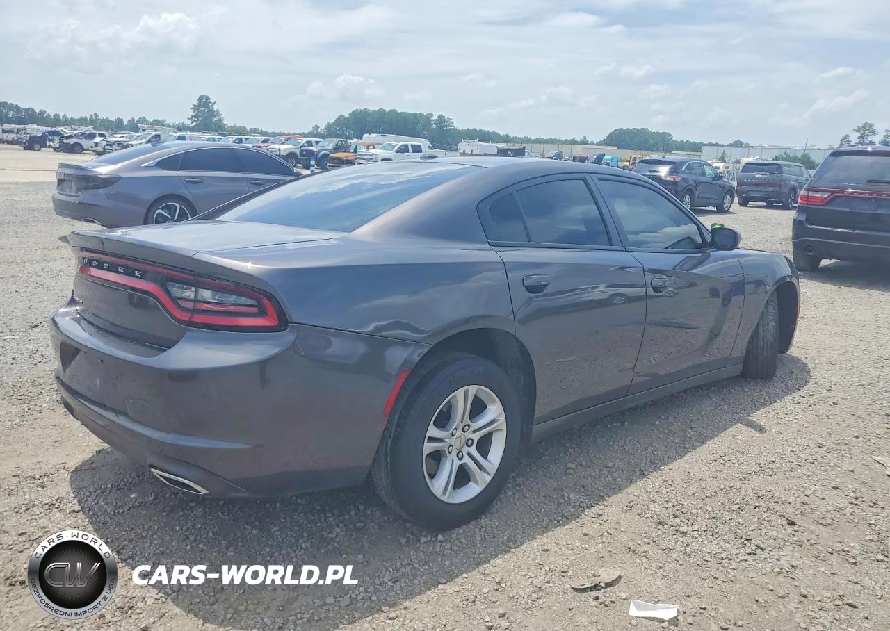 2020 Dodge Charger Sxt VIN:2C3CDXBG3LH110999 - 3