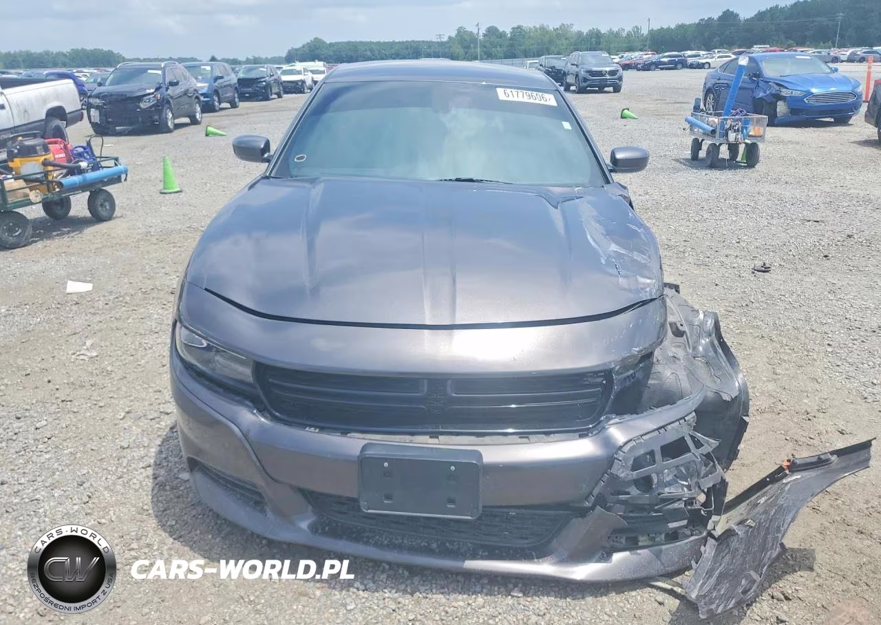 2020 Dodge Charger Sxt VIN:2C3CDXBG3LH110999 - 5