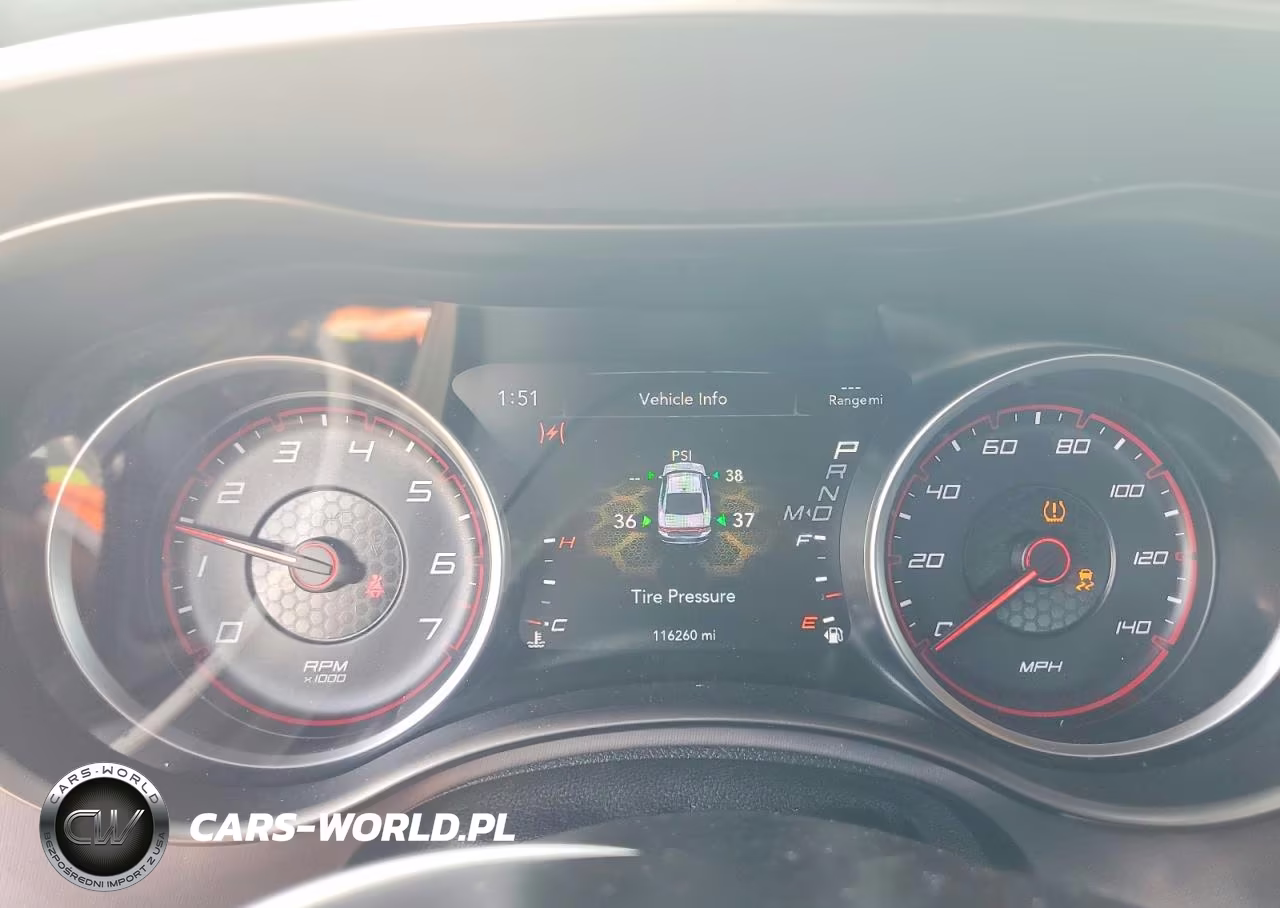 2020 Dodge Charger Sxt VIN:2C3CDXBG3LH110999 - 9