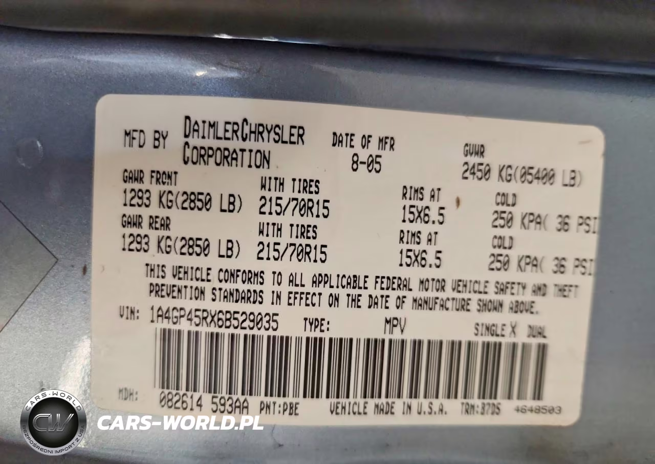 2006 Chrysler Town & Country VIN:1A4GP45RX6B529035 - 13