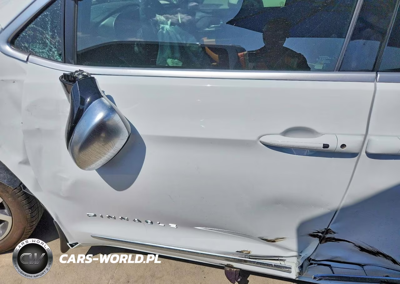 2025 Chrysler Pacifica Pinnacle VIN:2C4RC1PG6SR571296 - 7