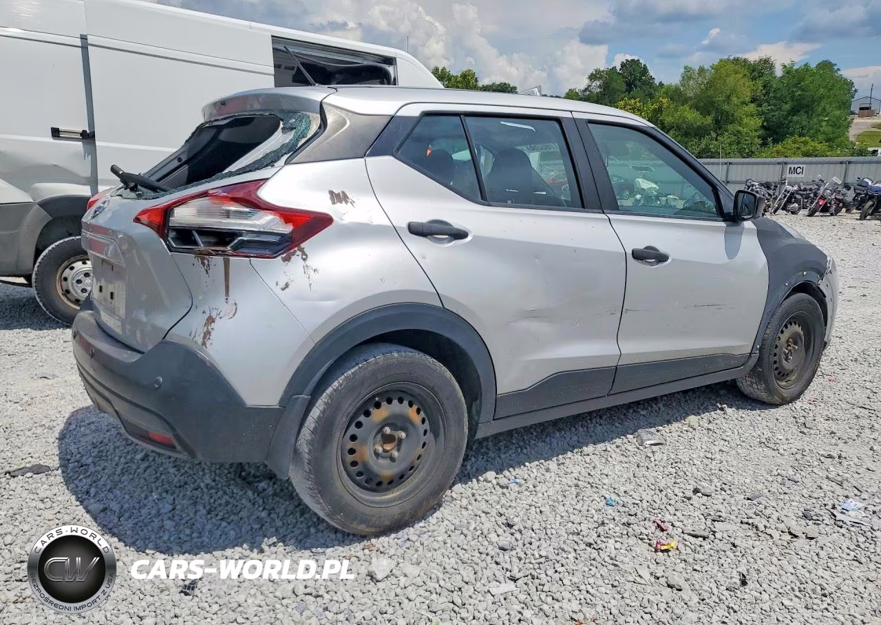 2020 Nissan Kicks S VIN:3N1CP5BV2LL563706 - 3