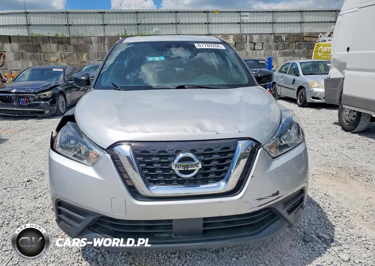 2020 Nissan Kicks S VIN:3N1CP5BV2LL563706 - 5