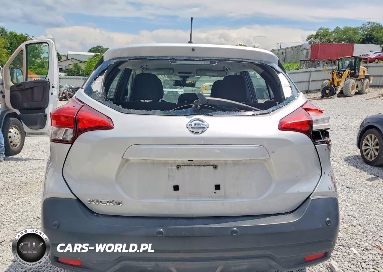 2020 Nissan Kicks S VIN:3N1CP5BV2LL563706 - 6