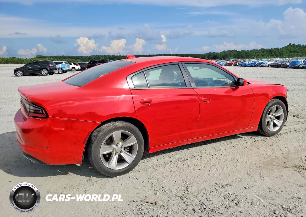 2018 Dodge Charger Sxt Plus VIN:2C3CDXHG6JH329122 - 3