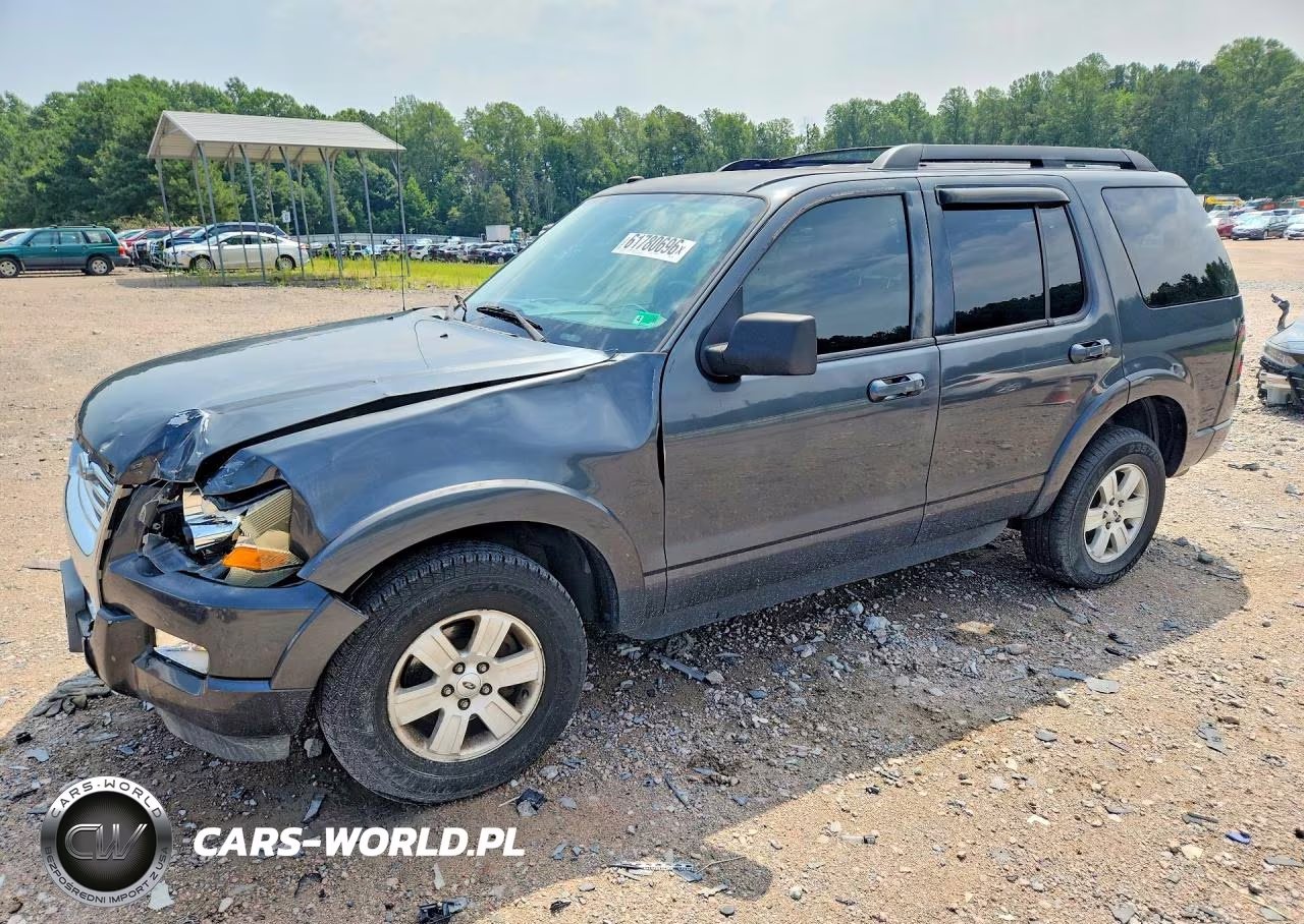 2010 Ford Explorer Xlt