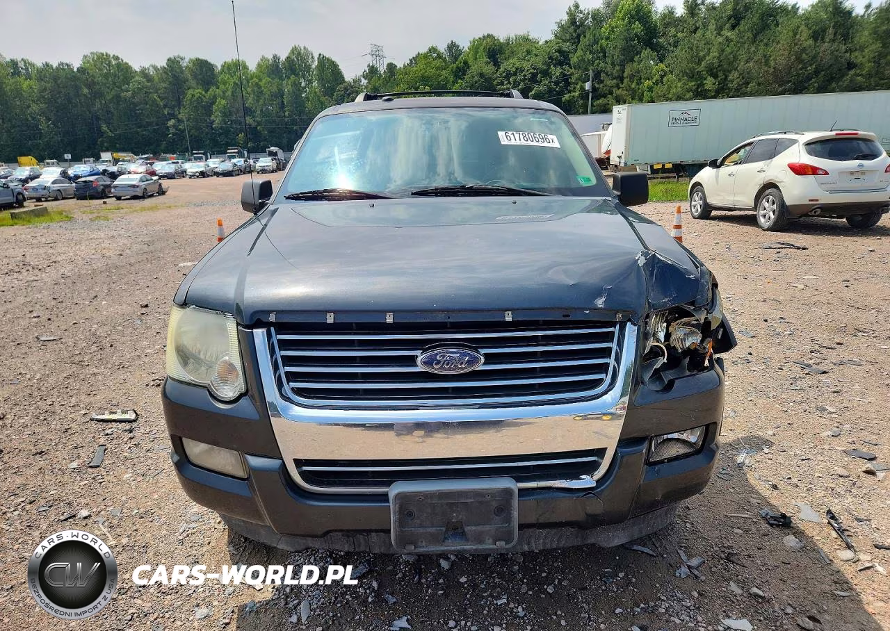 2010 Ford Explorer Xlt VIN:1FMEU7DE1AUB02471 - 5