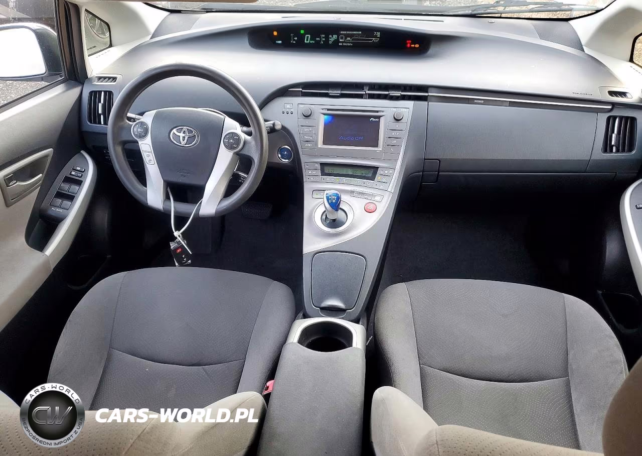 2012 Toyota Prius Two VIN:JTDKN3DU3C5487596 - 8