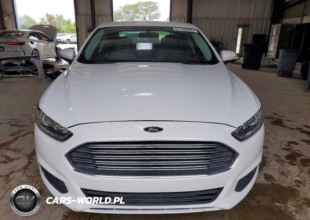 2014 Ford Fusion S VIN:3FA6P0G78ER307891 - 5