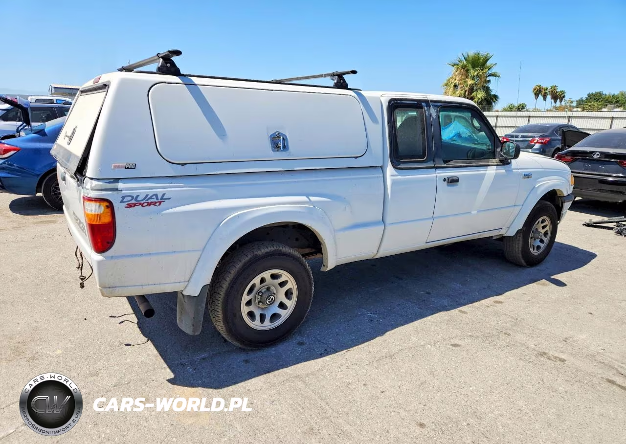 2003 Mazda B3000 Cab Plus VIN:4F4YR16V13TM09099 - 3