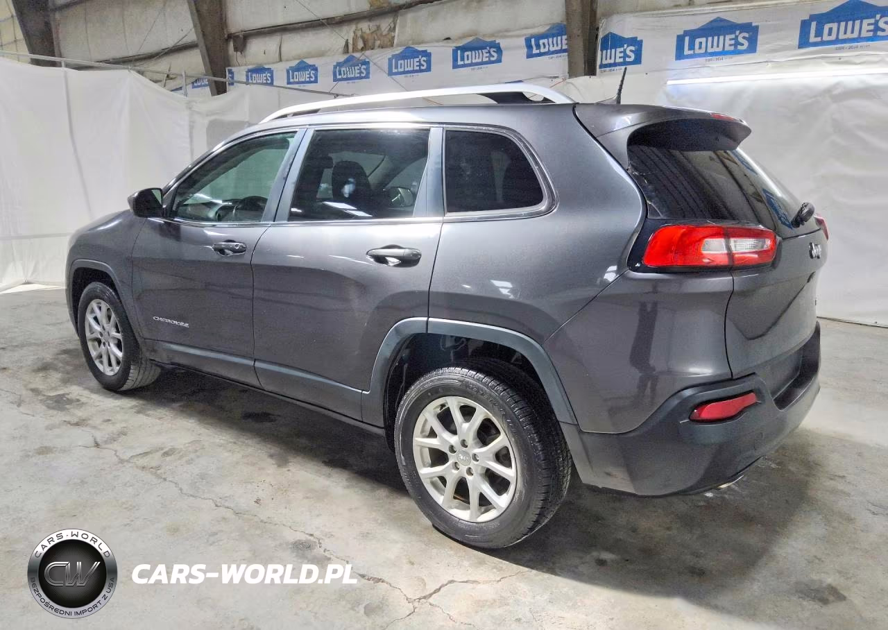 2016 Jeep Cherokee Latitude VIN:1C4PJLCBXGW356036 - 2