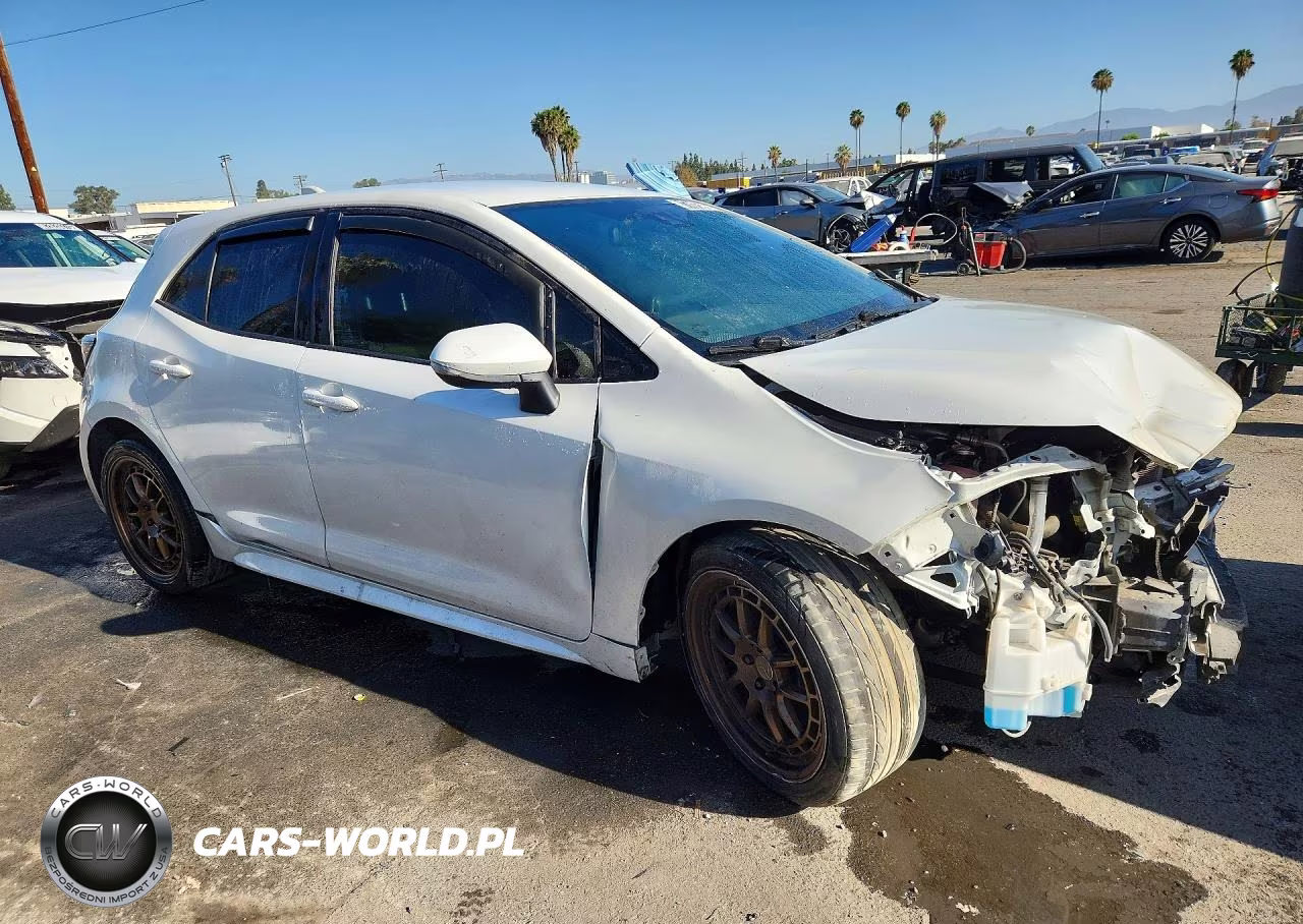2021 Toyota Corolla Hatchback Se VIN:JTND4MBE9M3118795 - 4