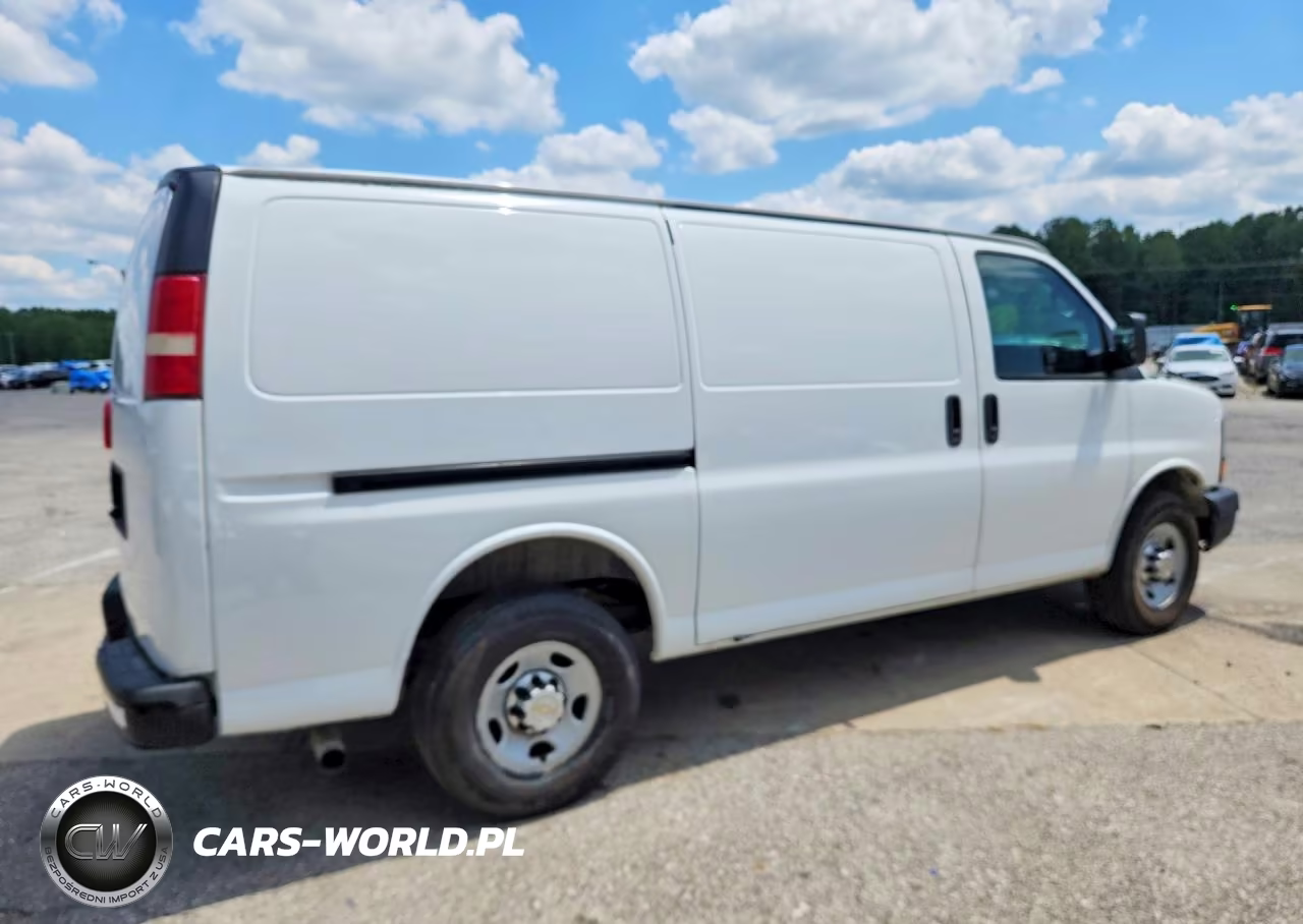 2013 Chevrolet Express G2500 VIN:1GCWGFCA0D1166838 - 3
