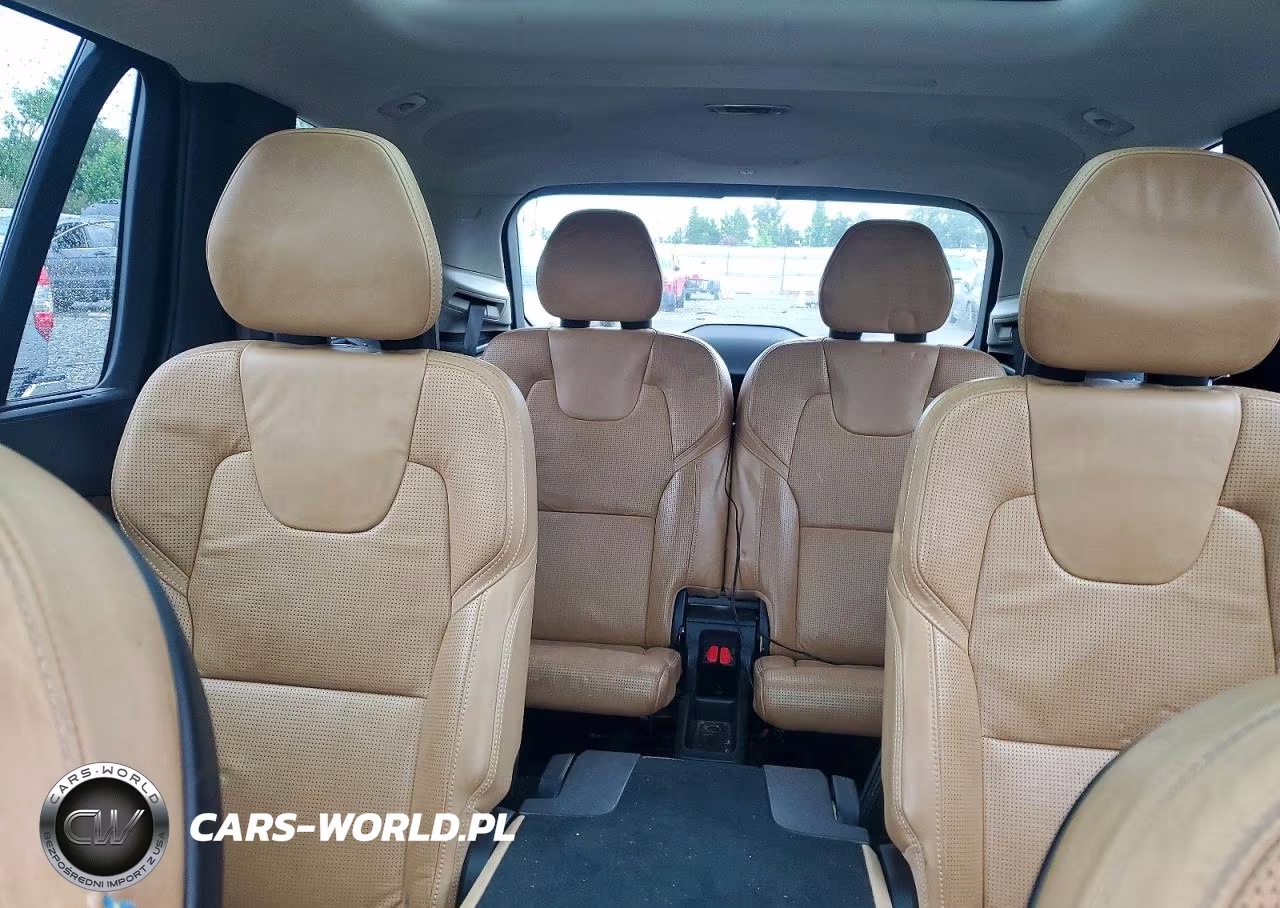 2016 Volvo Xc90 T6 VIN:YV4A22PR4G1020476 - 10