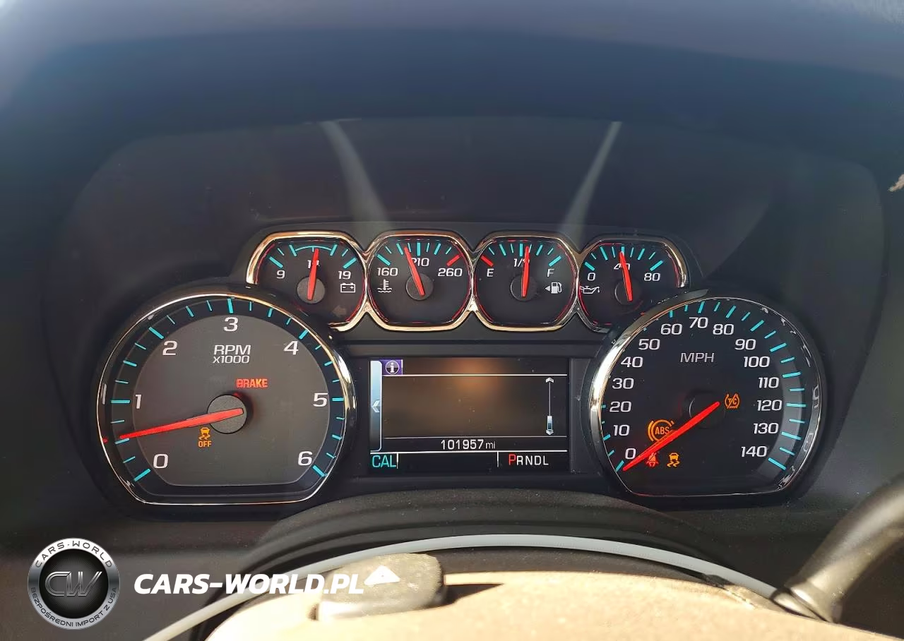 2020 Chevrolet Tahoe C1500 Lt VIN:1GNSCBKC7LR118590 - 9