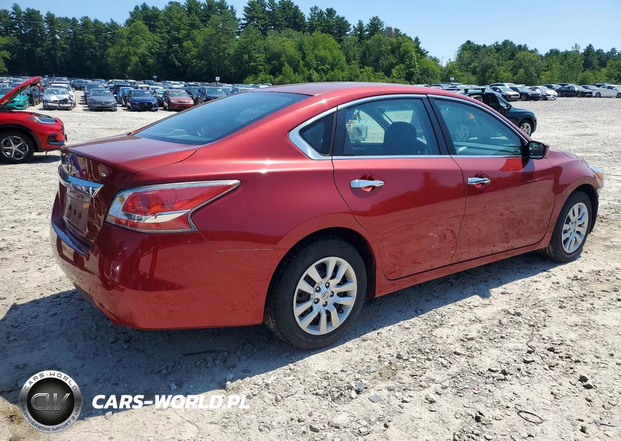 2015 Nissan Altima 2.5 S VIN:1N4AL3AP9FC296125 - 3