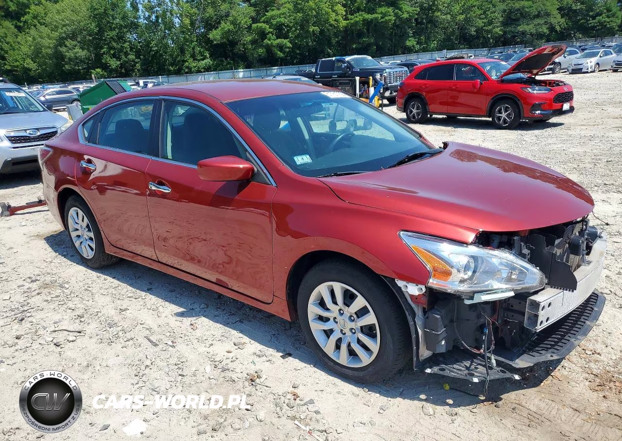 2015 Nissan Altima 2.5 S VIN:1N4AL3AP9FC296125 - 4