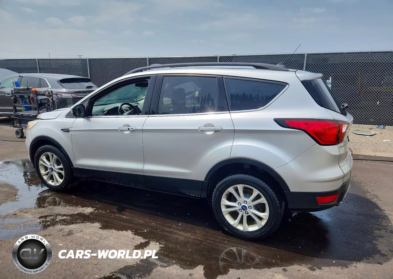 2019 Ford Escape Sel VIN:1FMCU0HD5KUB51657 - 2