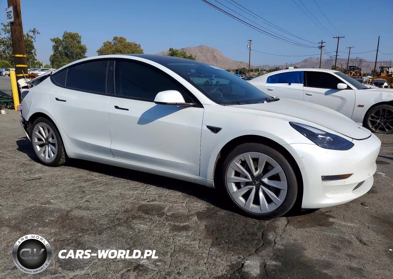 2021 Tesla Model 3 VIN:5YJ3E1EB2MF877465 - 4