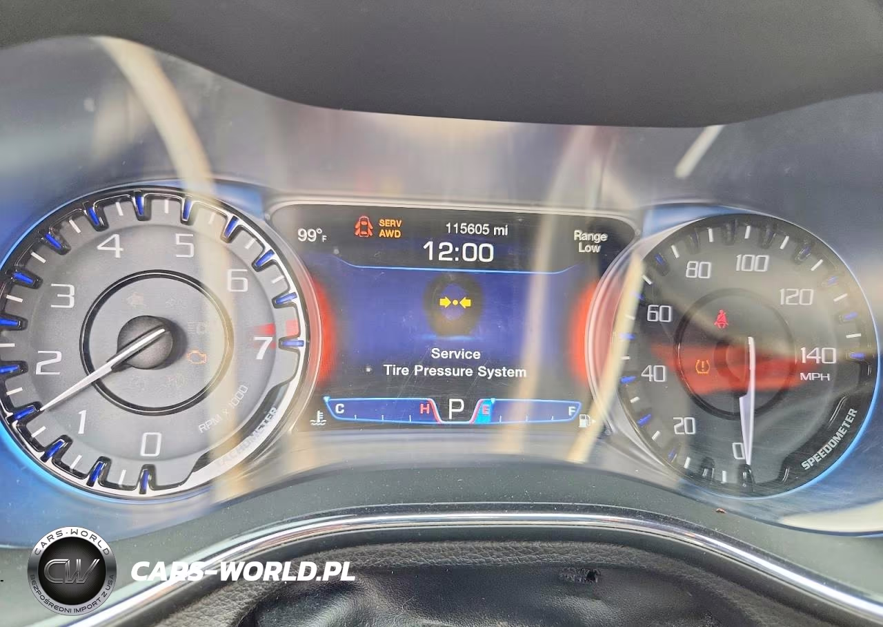 2015 Chrysler 200 S VIN:1C3CCCDG0FN523015 - 9