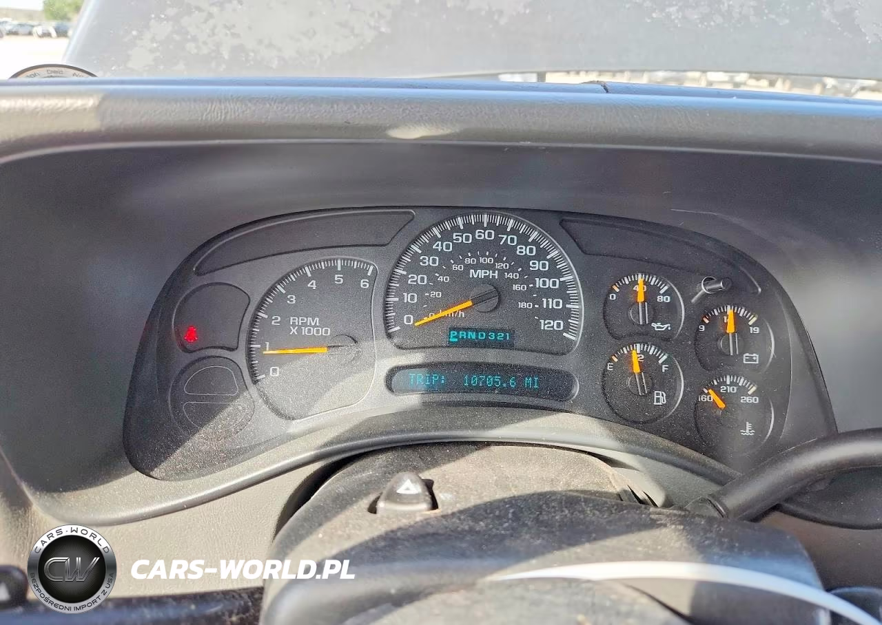 2003 Chevrolet Suburban C1500 VIN:3GNEC16Z03G213255 - 9