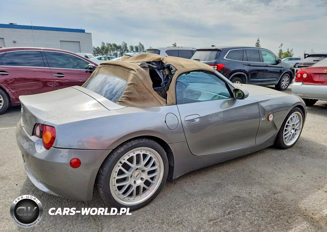 2004 BMW Z4 3.0 VIN:4USBT53544LU06835 - 3