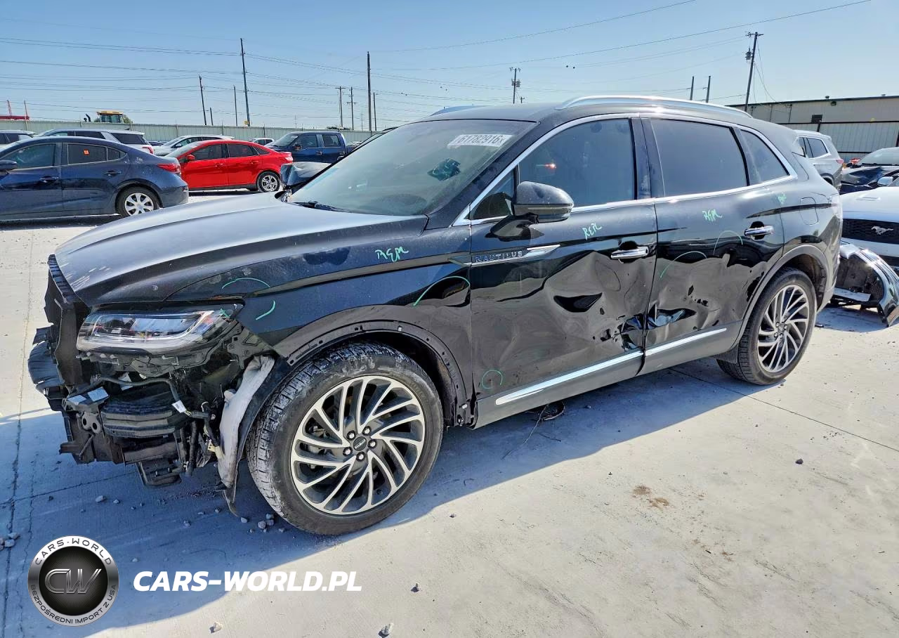 2019 Lincoln Nautilus Reserve