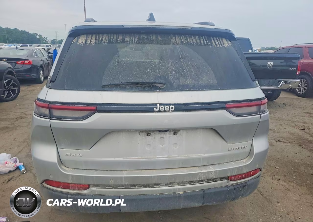 2025 Jeep Grand Cherokee Laredo VIN:1C4RJHAG3SC343711 - 6