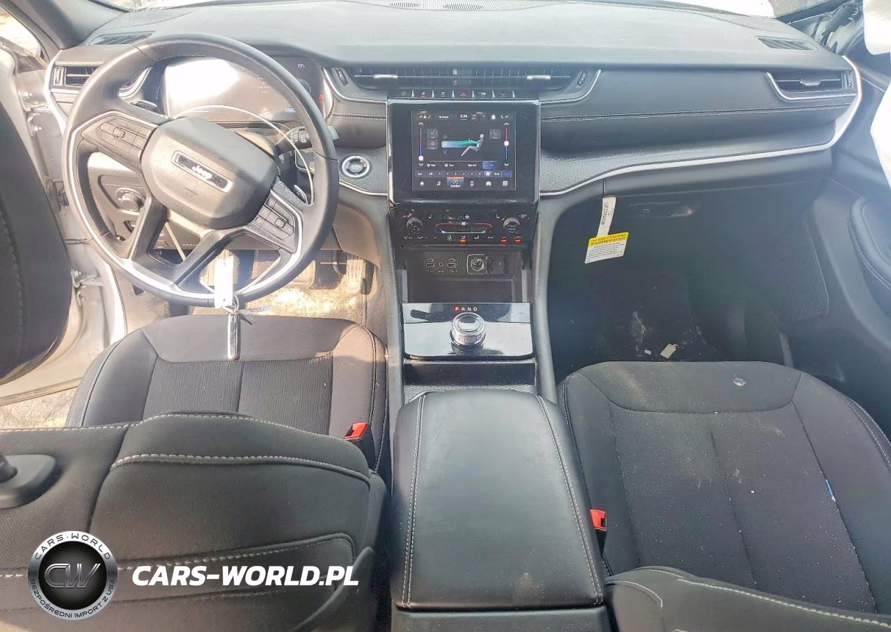 2025 Jeep Grand Cherokee Laredo VIN:1C4RJHAG3SC343711 - 8