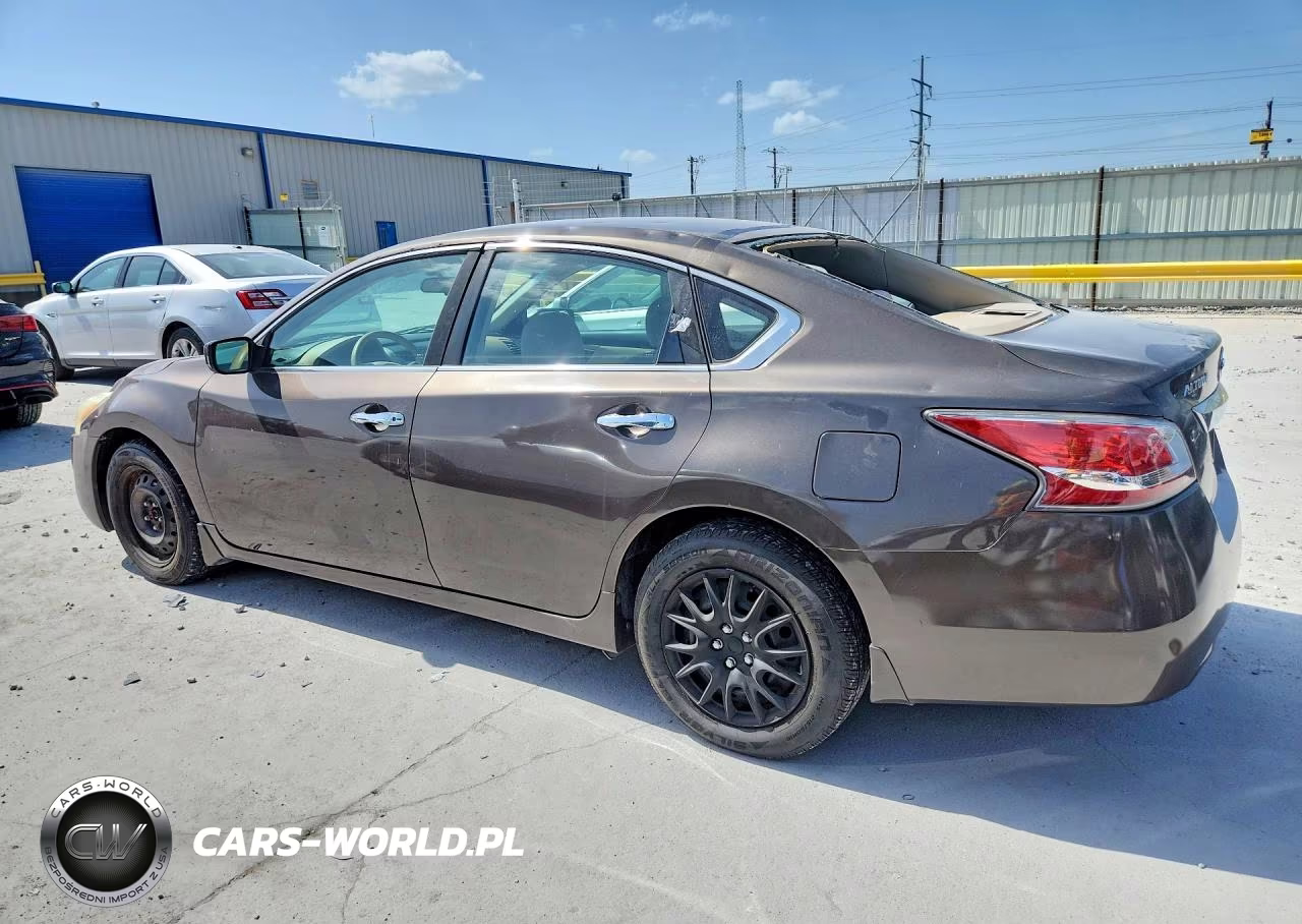 2015 Nissan Altima 2.5 S VIN:1N4AL3AP2FC130609 - 2