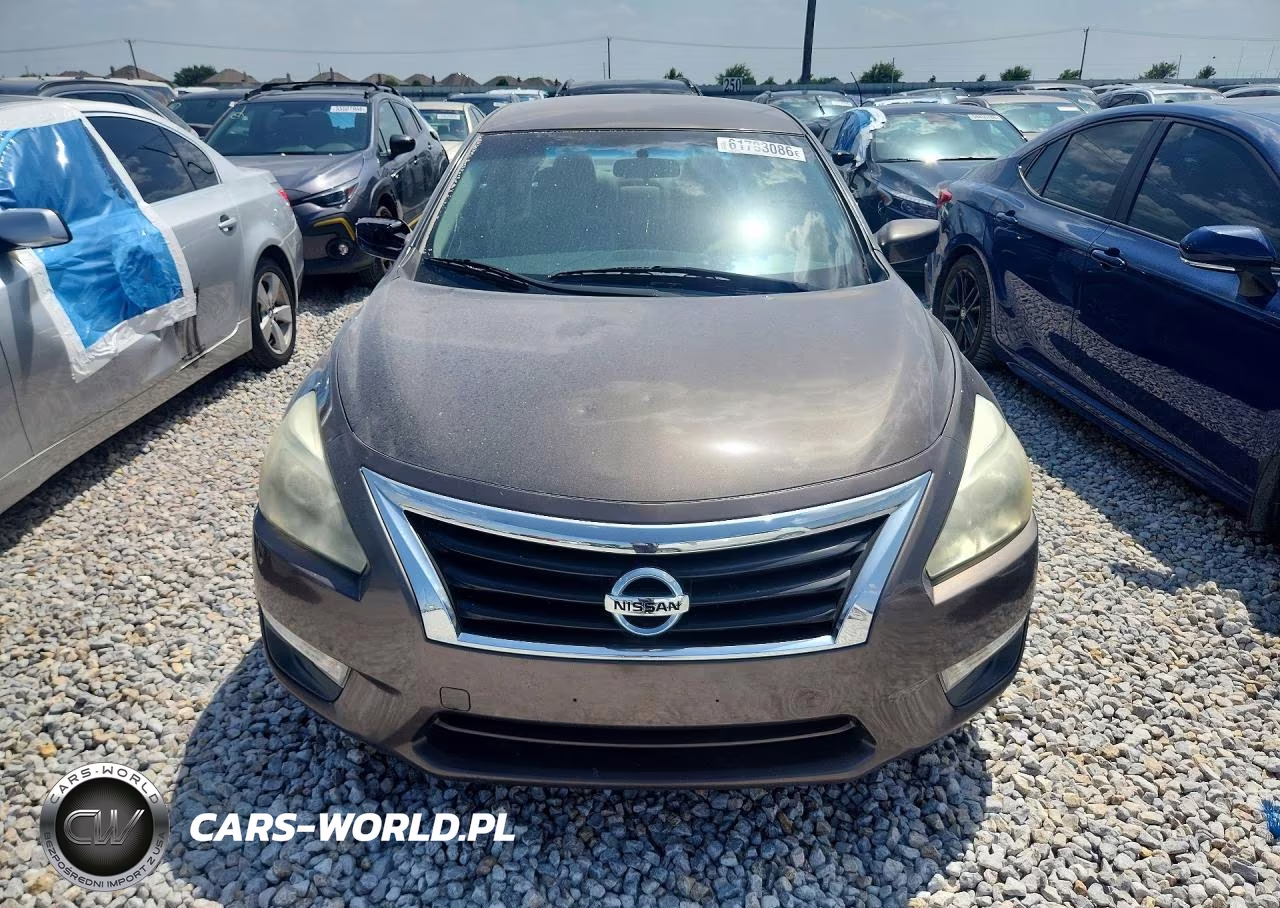 2015 Nissan Altima 2.5 S VIN:1N4AL3AP2FC130609 - 5