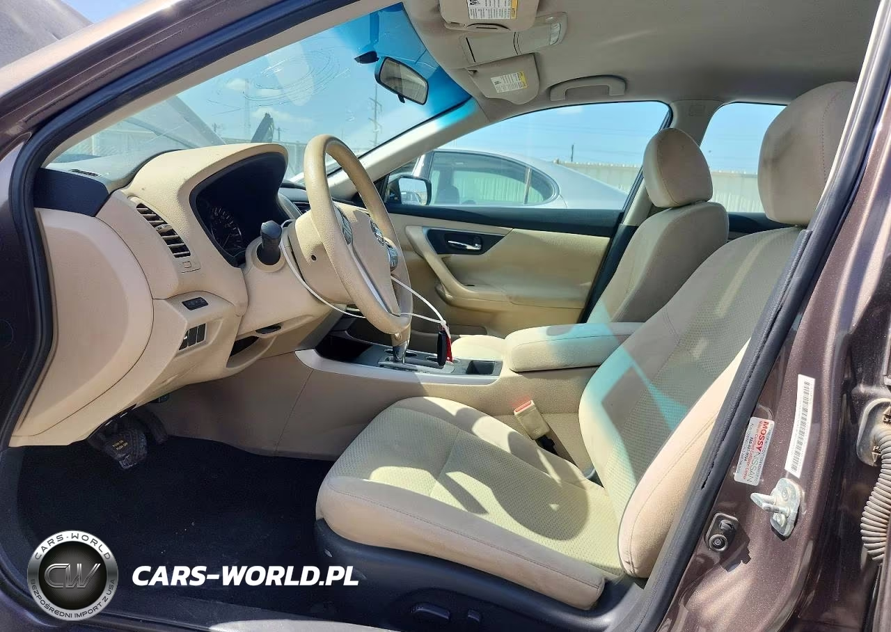 2015 Nissan Altima 2.5 S VIN:1N4AL3AP2FC130609 - 7