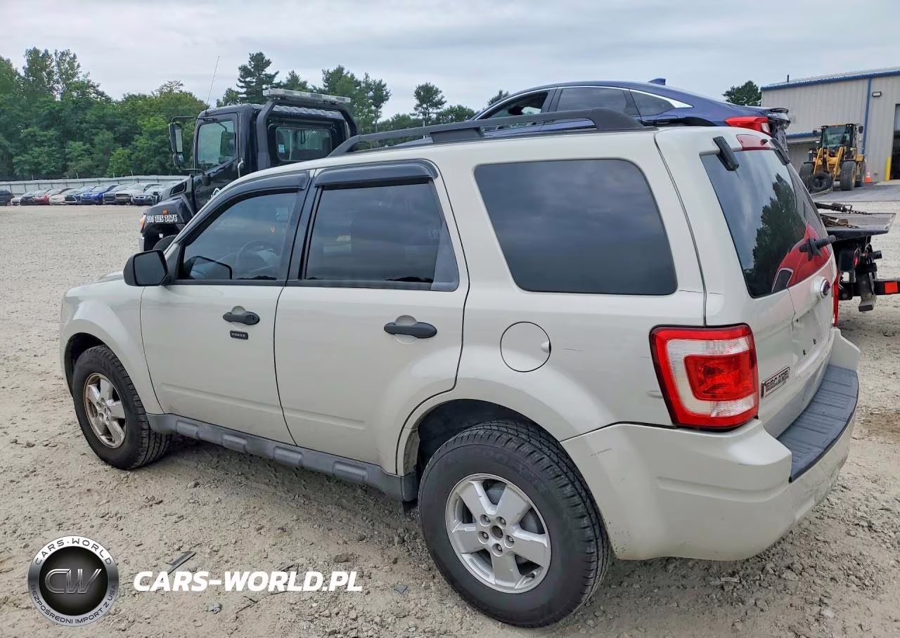 2009 Ford Escape Xlt VIN:1FMCU93759KA63705 - 2