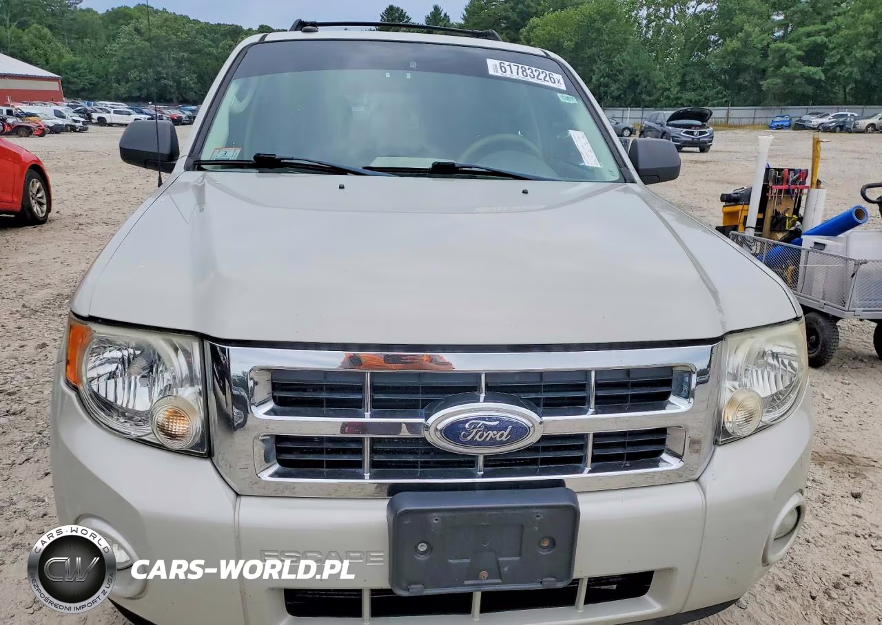 2009 Ford Escape Xlt VIN:1FMCU93759KA63705 - 5