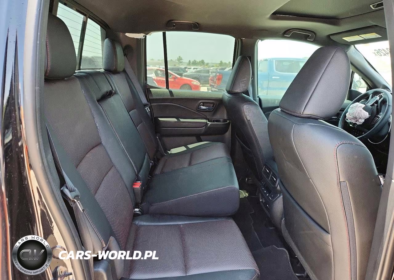 2025 Honda Ridgeline Black Edition VIN:5FPYK3F84SB017682 - 10
