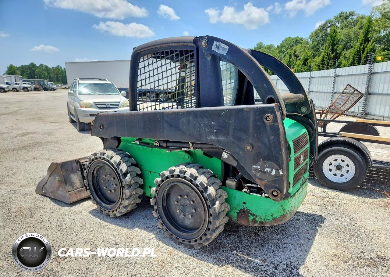 2011 Deere Skid Steer Loader VIN:KV0240A140664 - 3