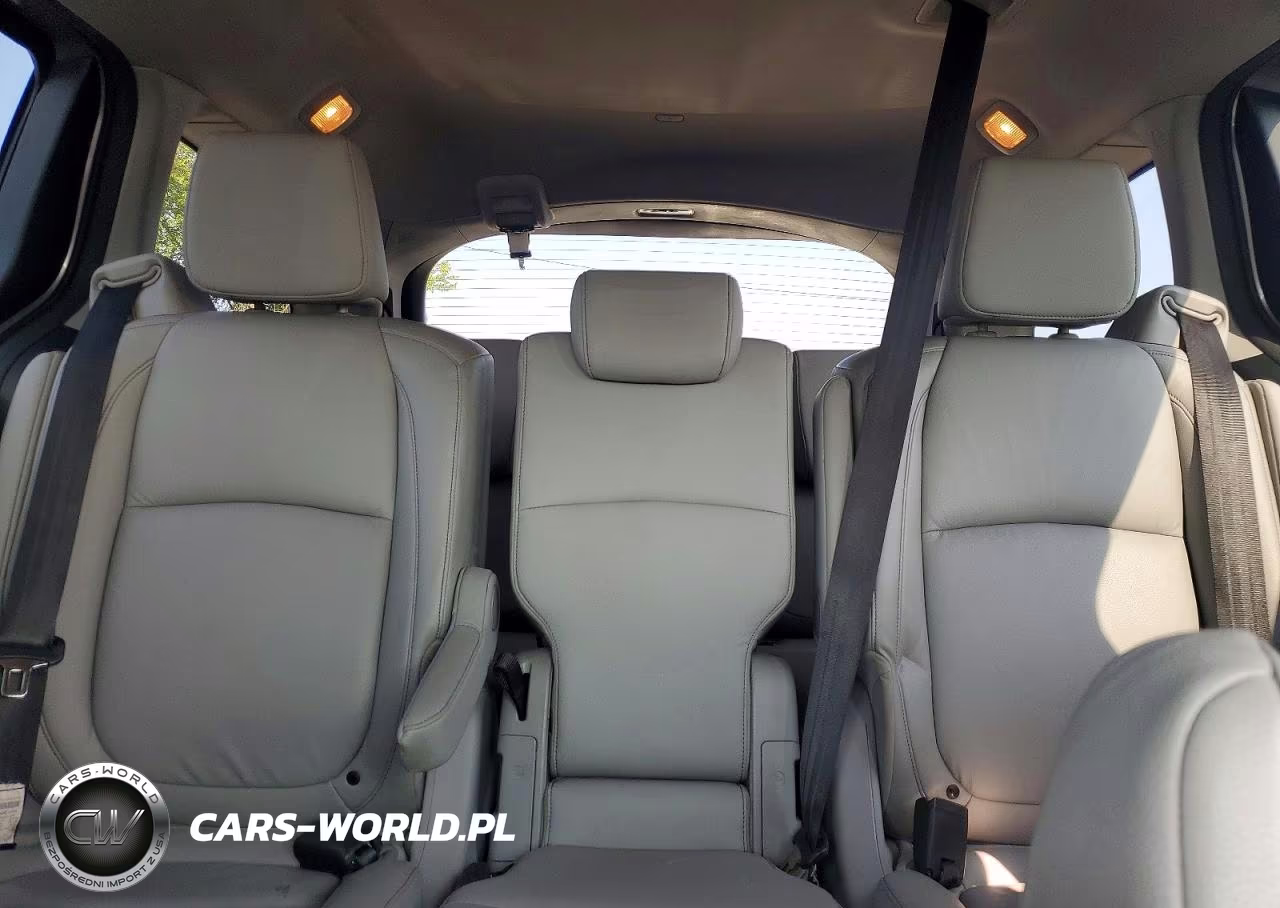2022 Honda Odyssey Touring VIN:5FNRL6H83NB055689 - 10