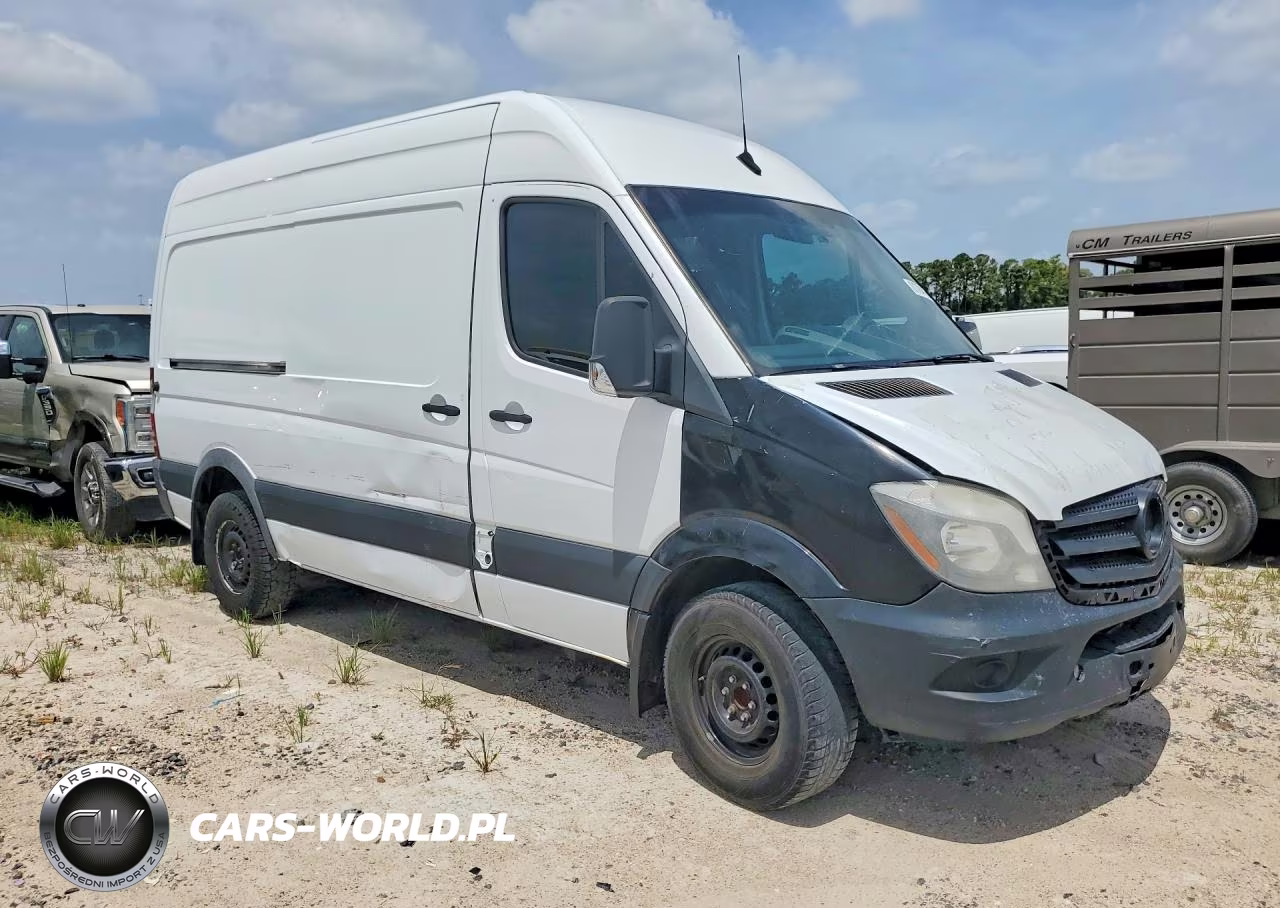 2018 Mercedes-Benz Sprinter 2500 VIN:WD3PE7CD2JP607236 - 4