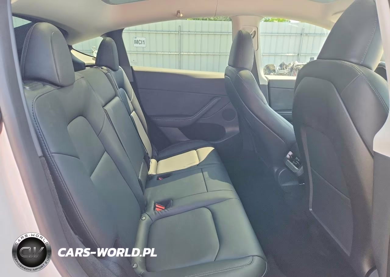 2023 Tesla Model Y VIN:7SAYGDEE5PA081485 - 11