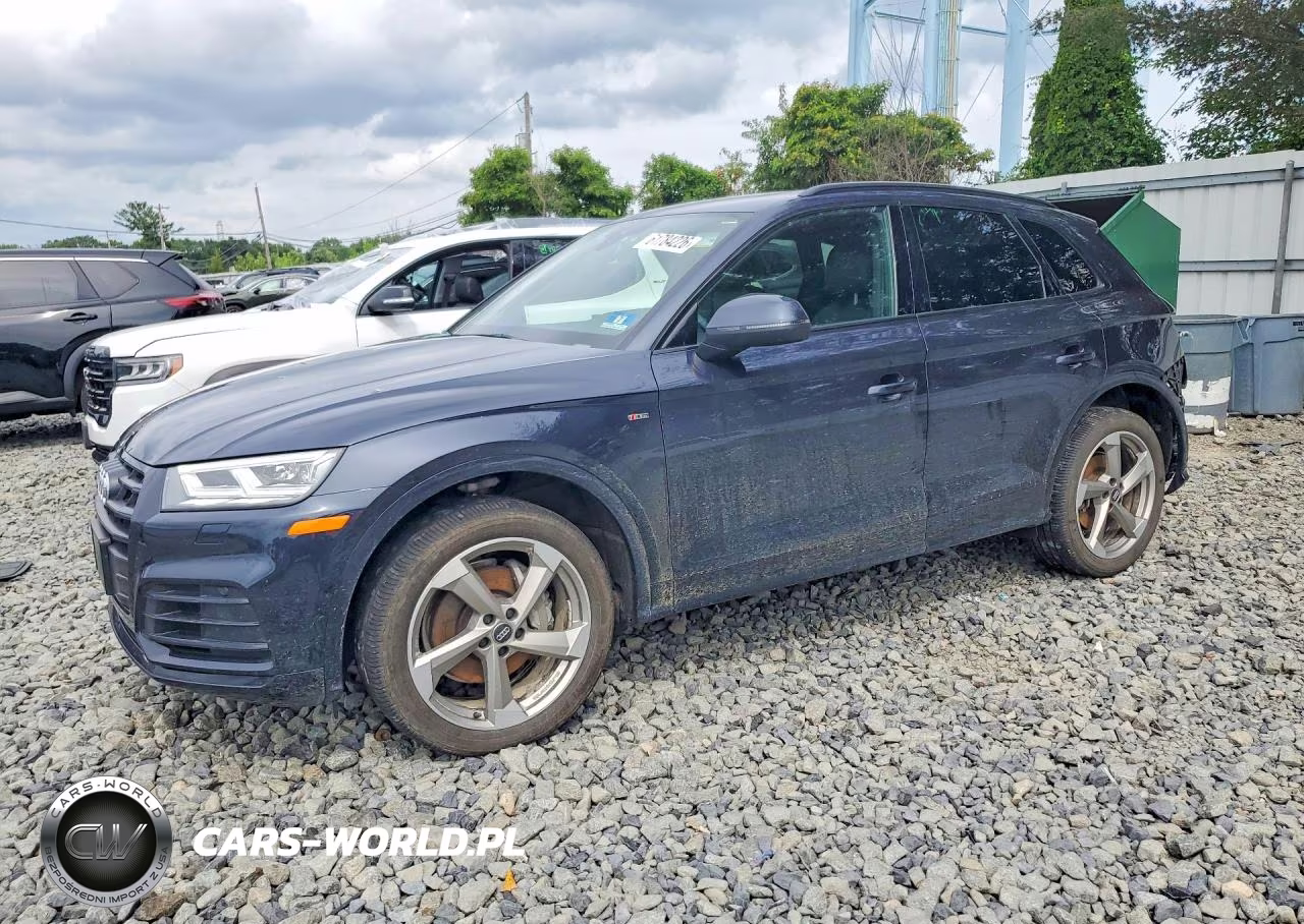 2020 Audi Q5 Titanium Premium Plus