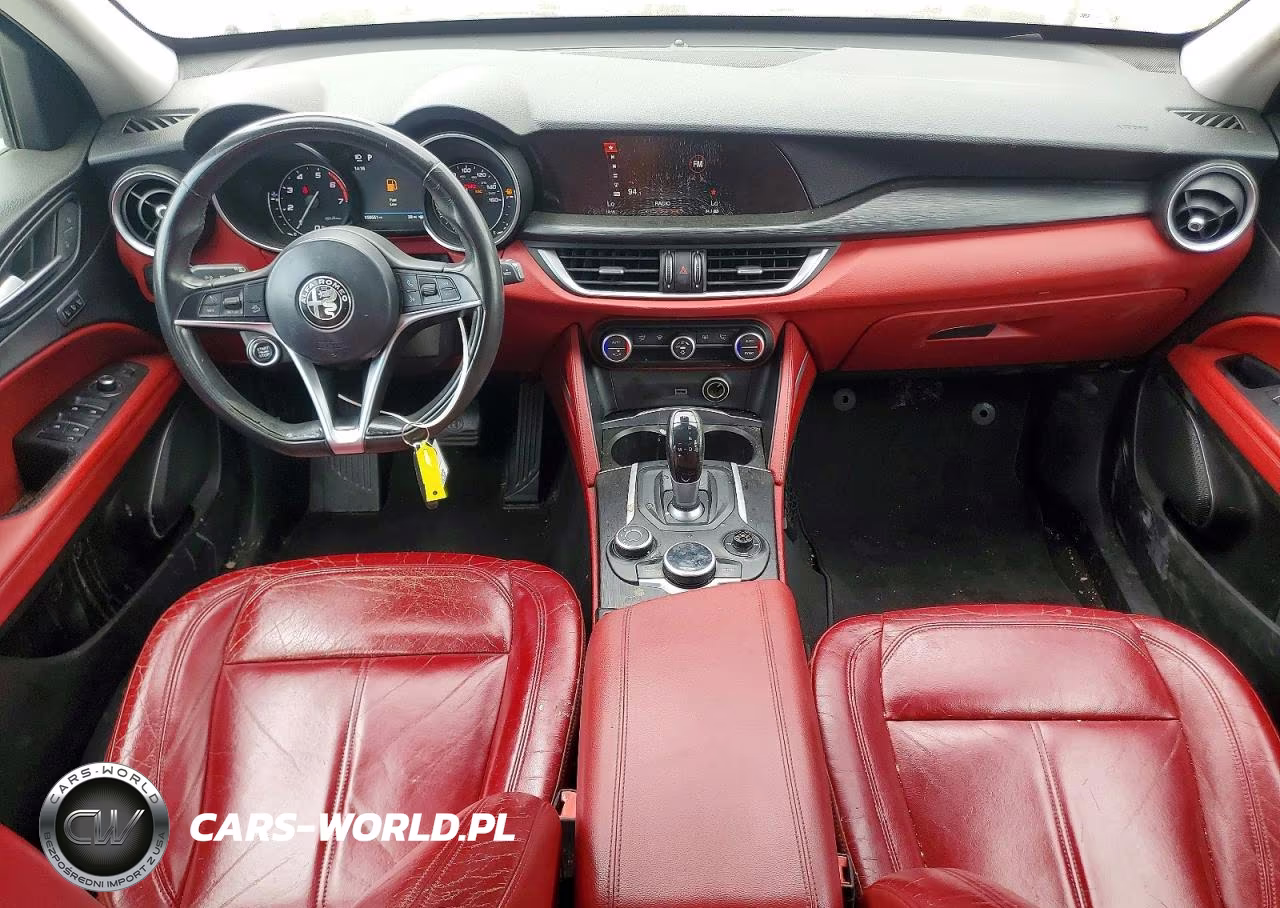 2018 Alfa Romeo Stelvio VIN:ZASFAKAN8J7B76761 - 8