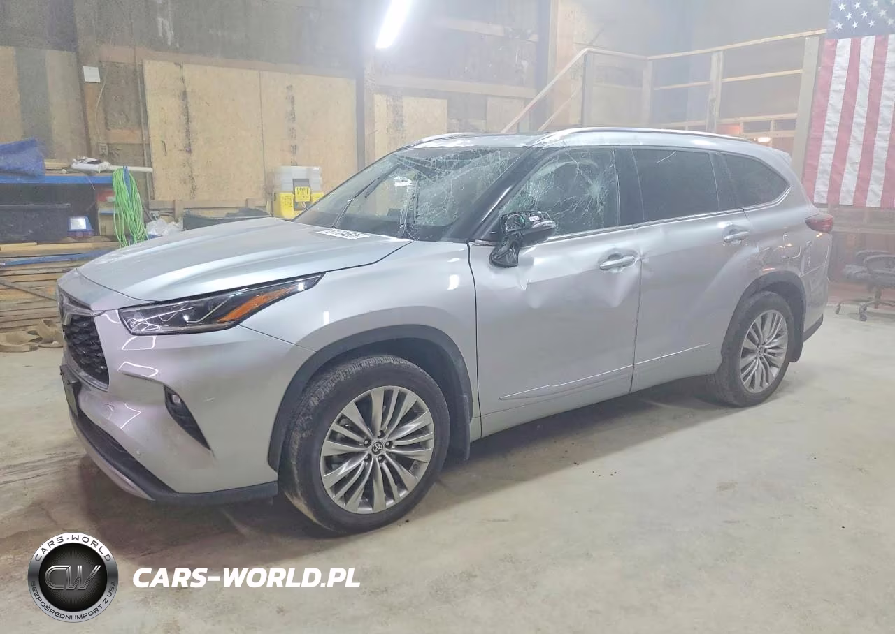 2022 Toyota Highlander Platinum