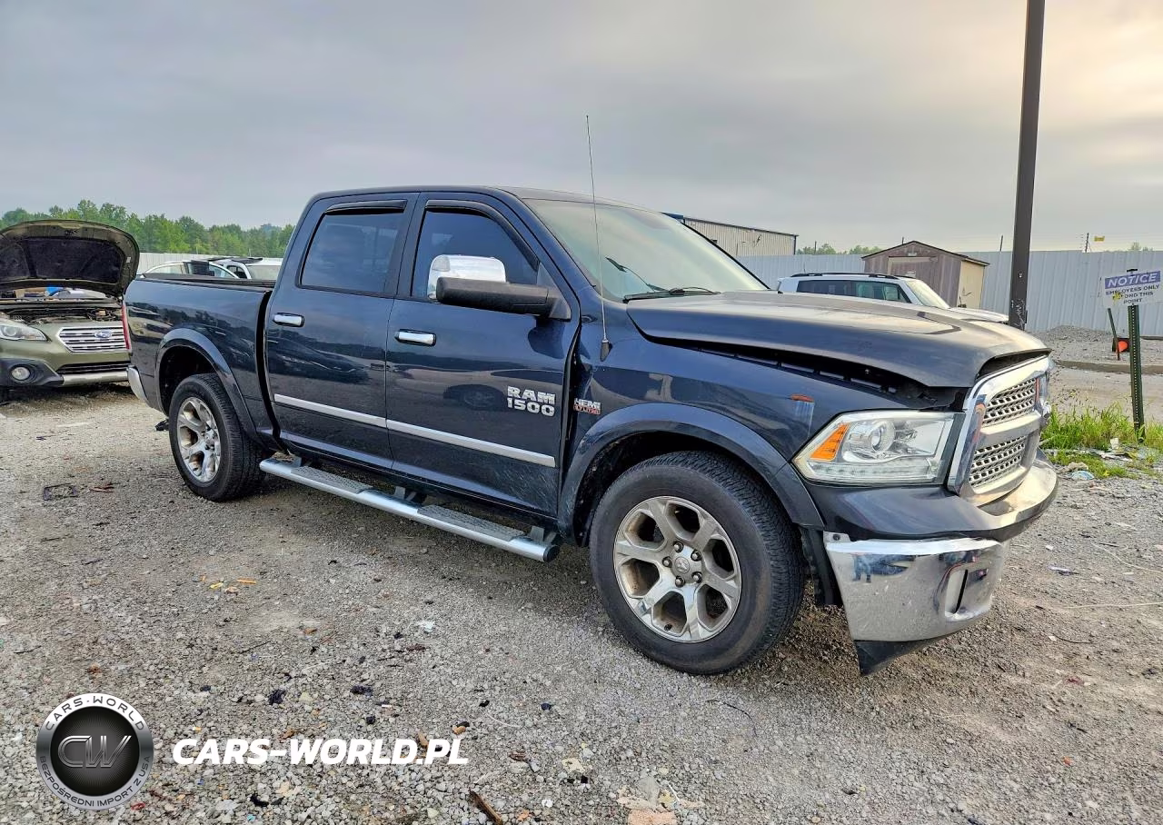 2014 Ram 1500 Laramie VIN:1C6RR7NT1ES214667 - 4